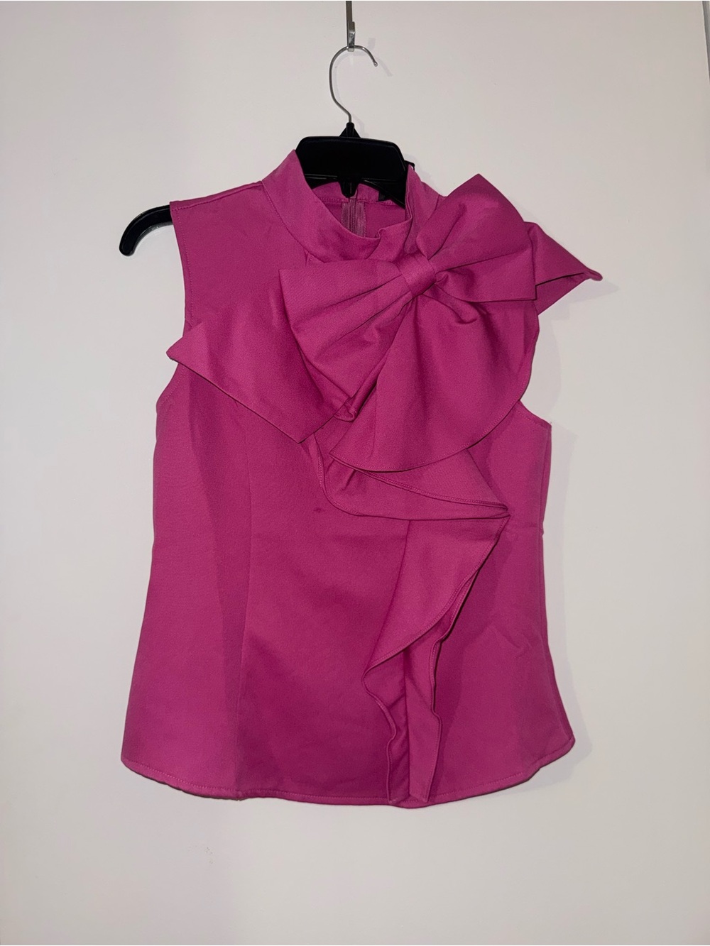Sleeveless Bow-Accent Camisole in Fuchsia
